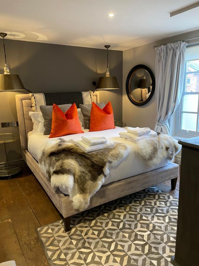 The Cocktail Lounge At Cheshire Boutique Bathhouse Apartamento Nantwich Exterior foto